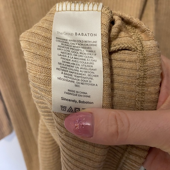 Aritzia Group by Babaton Victoria Turtleneck Sweater Dress Size M - Picture 5 of 7